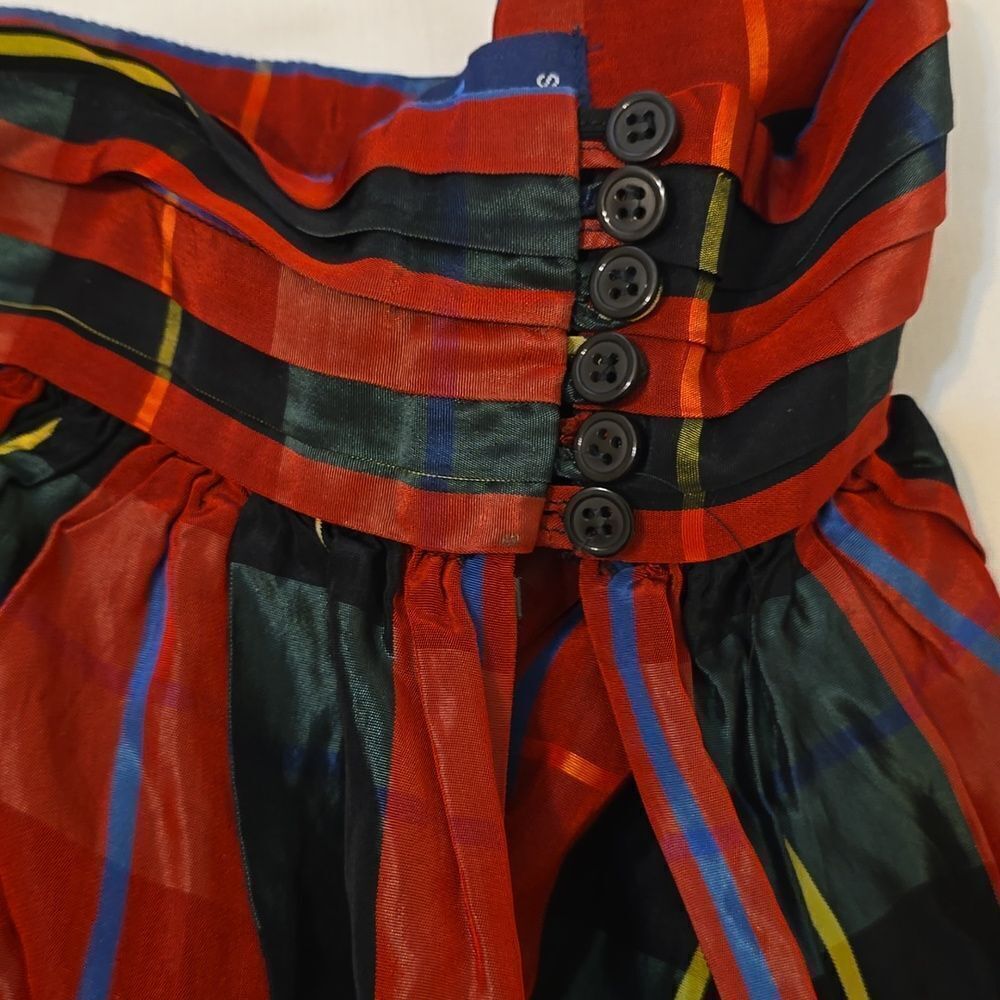 - Daniel Hechter Paris vintage pladed/plaid skirt size 12 - Picture 9 of 11